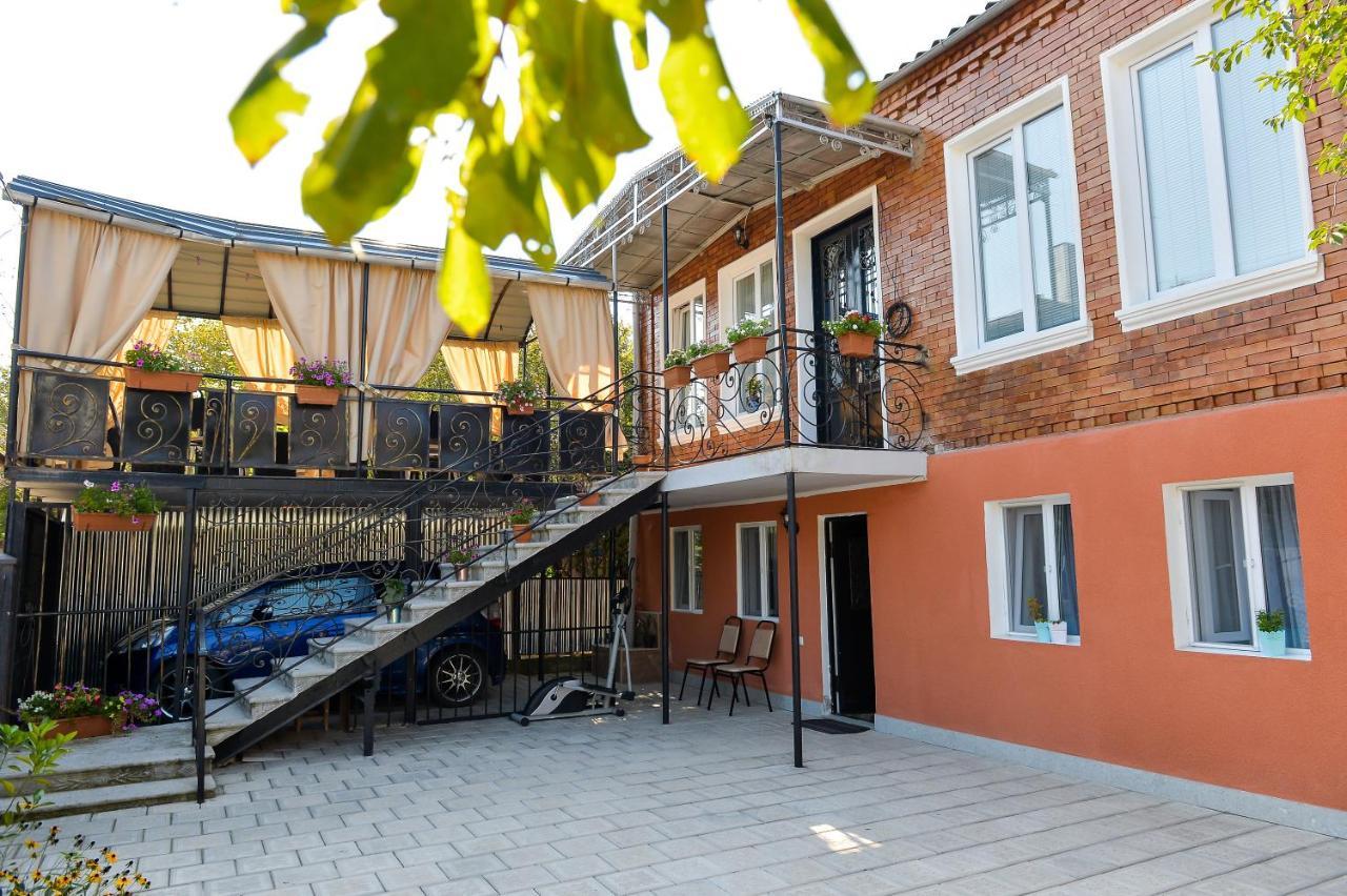 Guest House Mizandari Kutaisi Exterior foto